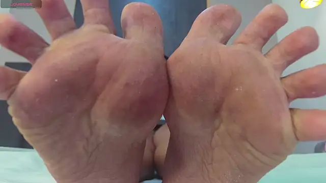 Chat XXX ao vivo de RiriiBrunette__