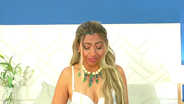 Chat XXX ao vivo de Kiara_Parker_