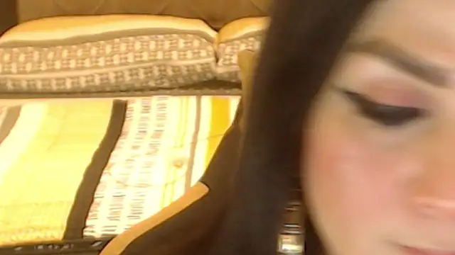 RealHugeCockTs: вебкам-шоу