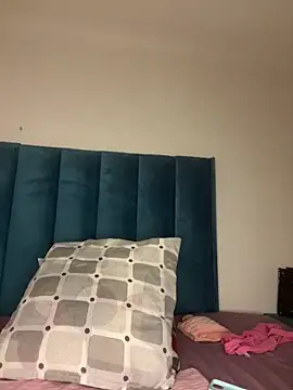 Pree_888x 라이브 XXX 채팅