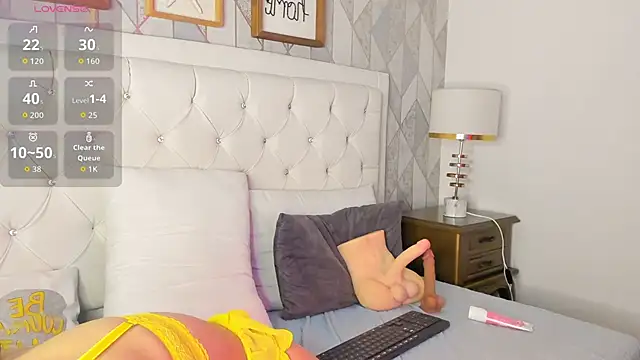 Chat XXX Live luna_forever7