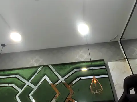 Candy_Stormi 라이브 XXX 채팅