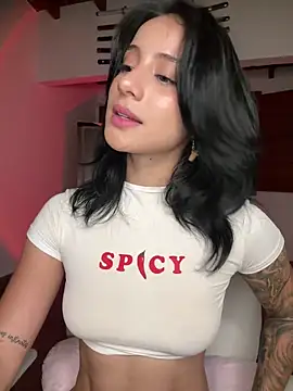 Ale_Lewis Adlı Modelin Canlı XXX Sohbeti