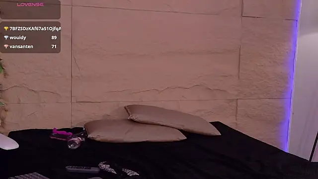 Osiriss_ Live XXX-Chat