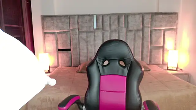 Nyxie_tk 现场XXX聊天