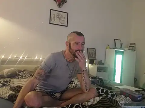 Shotokaner webcam show