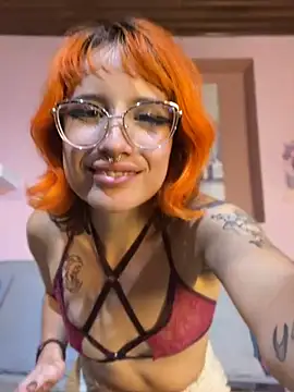 Alice_Hecatee Webcam show