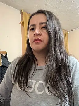 latinfemale's Live XXX Chat