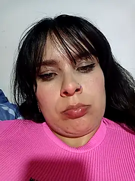 Chat +18 de Valeria888 ao vivo