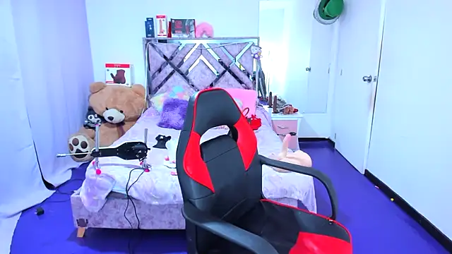 Chat +18 de Luna_Analya ao vivo