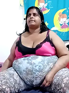 Chat +18 de SusanaEshwar ao vivo