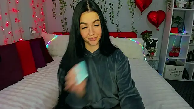 KeiraChoCo: онлайн-секс-чат