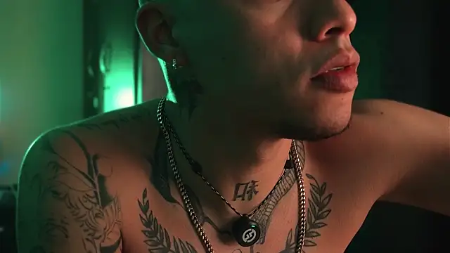 AlphaMasterXxxのライブXXXチャット