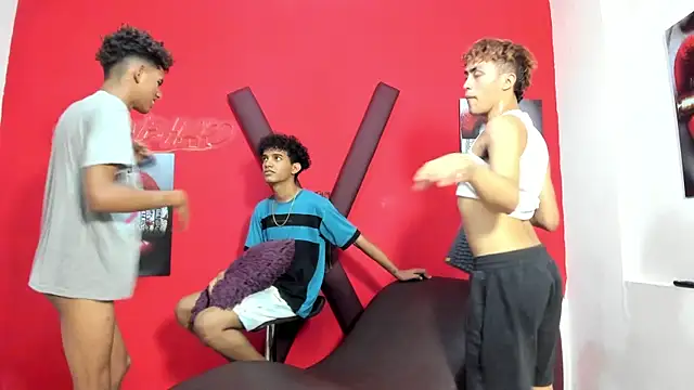 Živý XXX chat VERY_HOT_GUYS