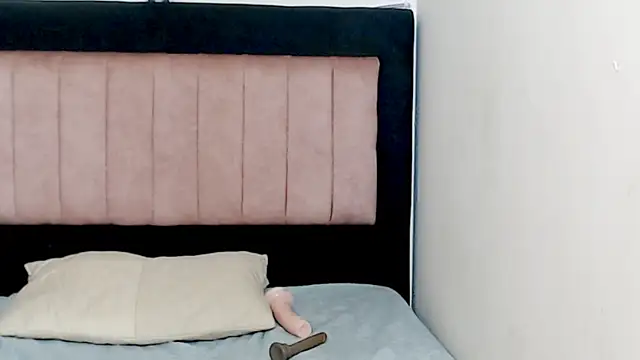 AMARYXS live XXX chat