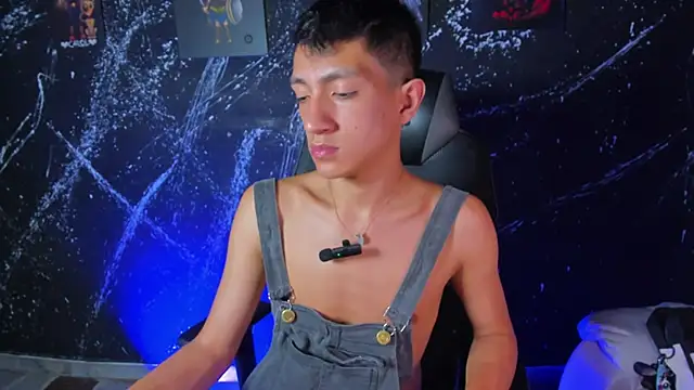 JohanSedas live XXX chat