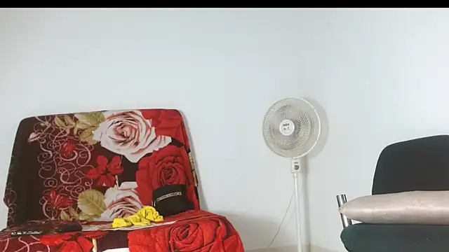 alejandrofoxnoir18 – Kamerová šou