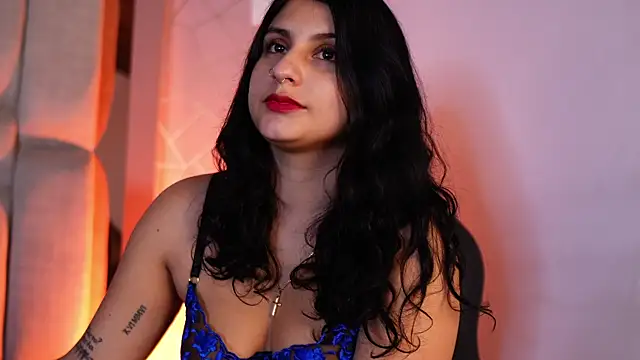 Онлайн чат XXX Luu_Princess