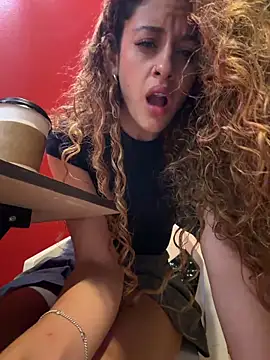 alana15 라이브 XXX 채팅