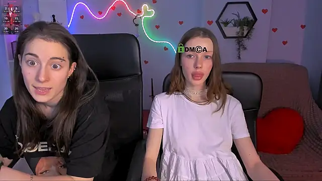 khloebeauty élő XXX-chatje