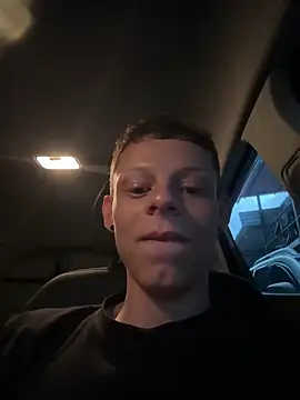 Daddyrich_632 Show in webcam