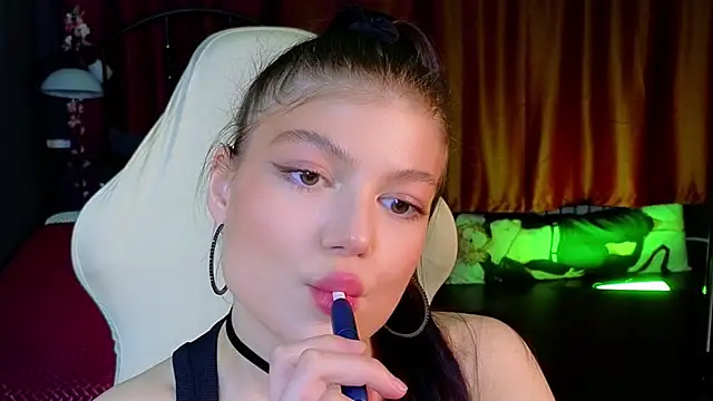 Softeach Chat XXX live