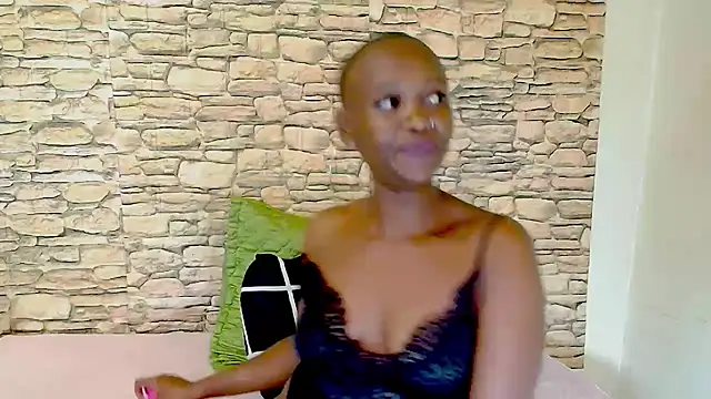 EbonyOlive69 Live XXX-Chat