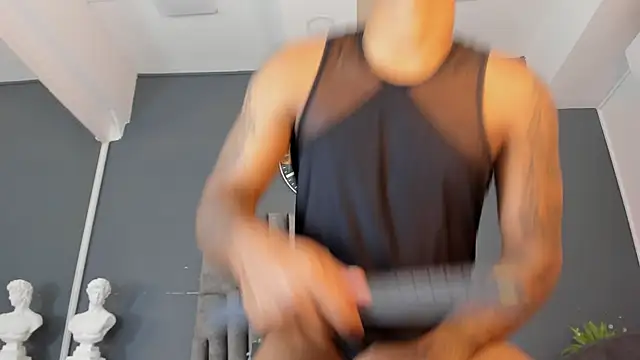 XXX chat uživo modela Robin_Rief