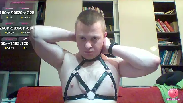 Matttthees Adlı Modelin Web Kamerası Şovu