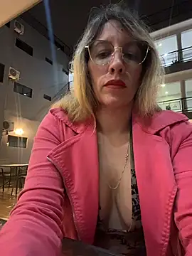 Gatitacarlita Live XXX-Chat