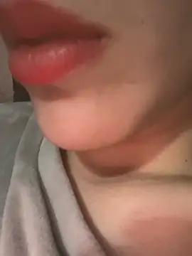 แชท XXX สดของ Mimisixo