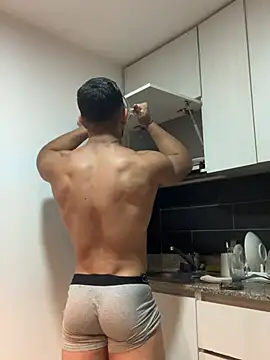 دردشة Ezzio_Scolaro الجنسية المباشرة