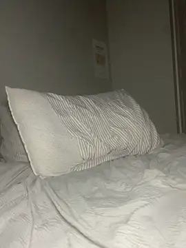 elliepixie Adlı Modelin Canlı XXX Sohbeti