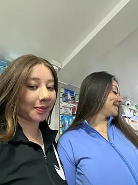 roouse live XXX chat