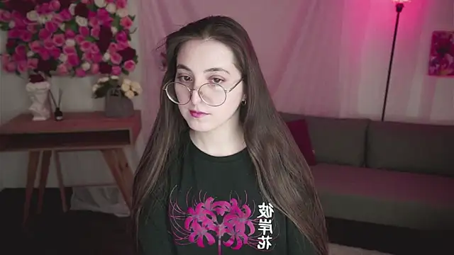 VirtuallVoyant 라이브 XXX 채팅