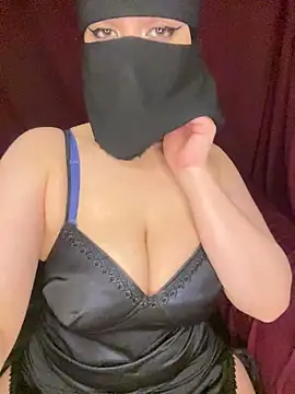 RooVaaN-Xx's Live XXX Chat