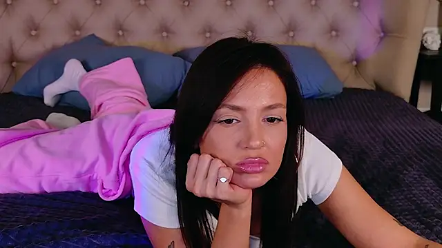 แชท XXX สดของ Alexa_Stain