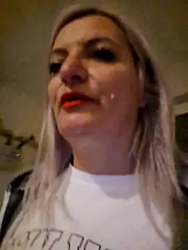 Chat +18 de LadyTouch ao vivo