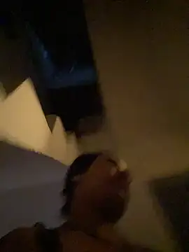 Emma_Brown_12's Webcam Show