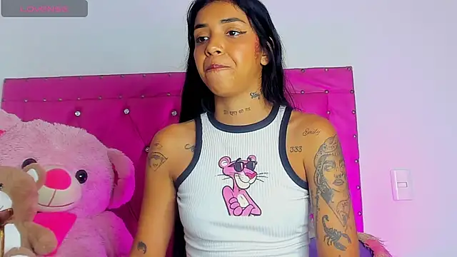 Chat XXX en directo de dahiiangomezz