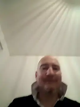 bretonbreton35n Webbikameraesitys