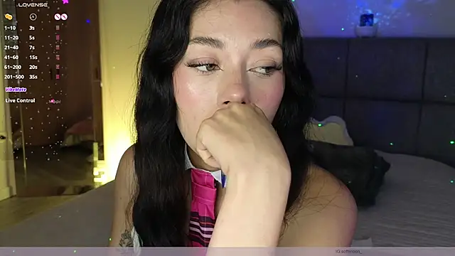 Chat XXX ao vivo de Soffimoon_