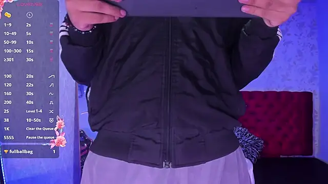 camii_raux's Live XXX Chat