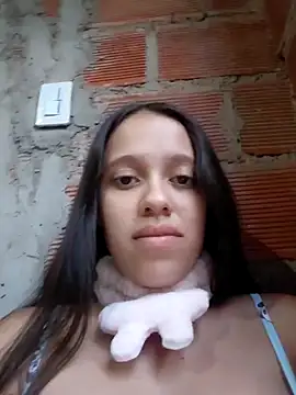 Chatroom XXX en direct de lachiki_plus