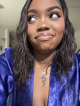 SarahBleer 라이브 XXX 채팅