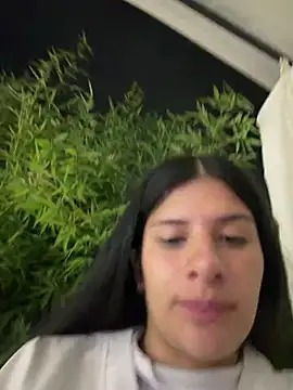 MiaCamille_ 라이브 XXX 채팅