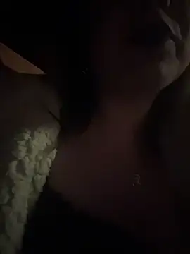 VeuveNoiire webcam show