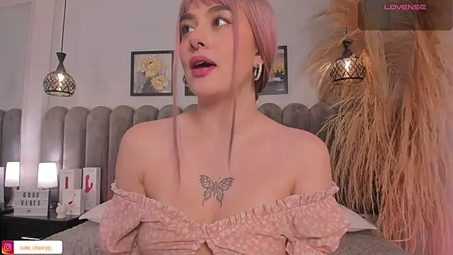 Онлайн чат XXX cute__cherry_