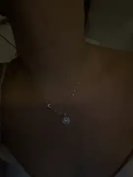 TheCinderellaのライブXXXチャット