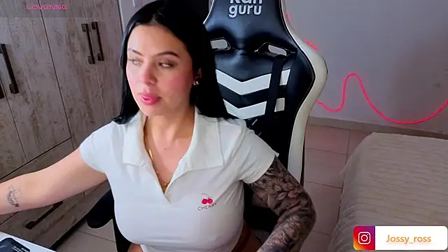 Victoryyy_ Live XXX-Chat